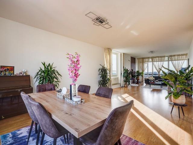 Appartement te huur in Bezuidenhout, Zuid Holland