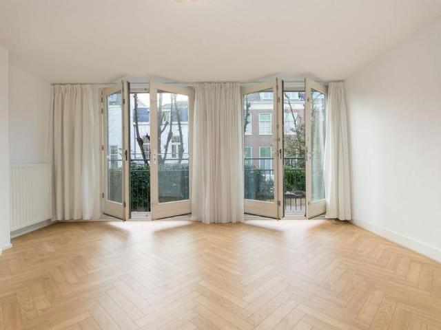 Appartement te huur in Nassaubuurt, Den Haag