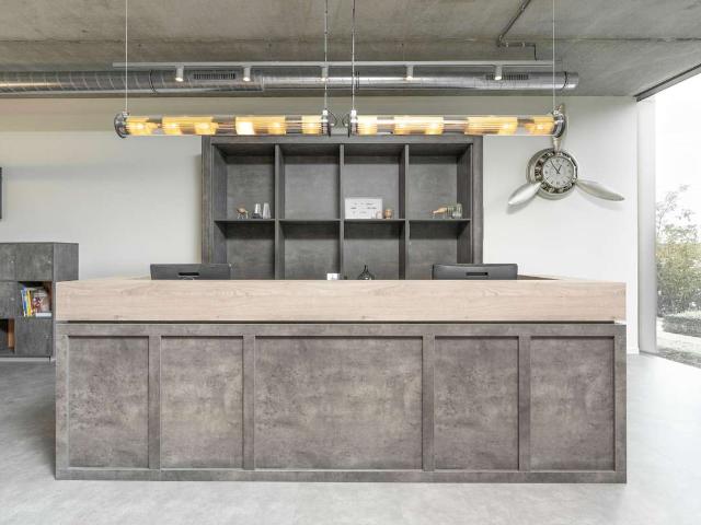 Bureau location à Courtrai, West-Vlaanderen