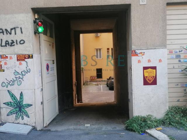 Capannone in vendita a Municipio Roma IV, Roma Capitale
