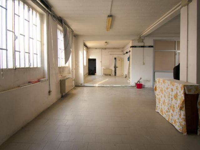 Locale Commerciale in affitto a Parma Centro, Sorbolo