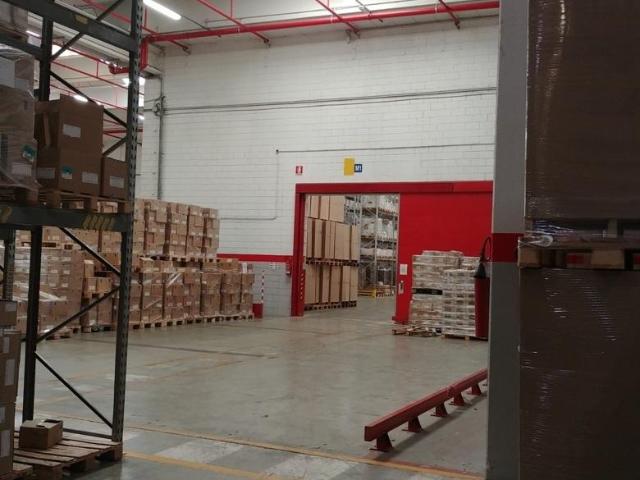 Locale Commerciale in affitto a Settala, Lombardia
