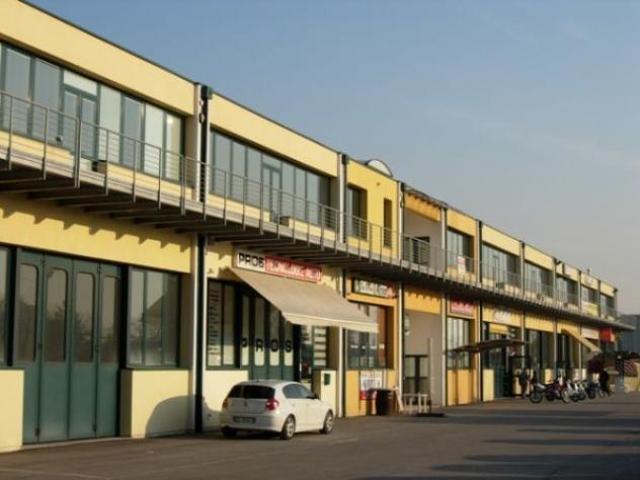 Capannone in vendita a Agugliaro, Veneto