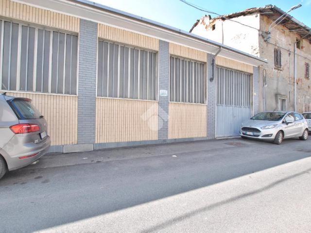 Locale Commerciale in vendita a Piemonte, Vercelli