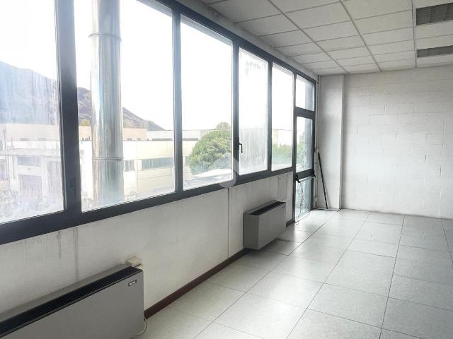 Ufficio in vendita a Ferriera, Piemonte