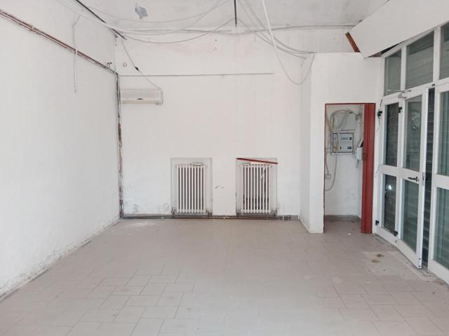 Locale Commerciale in vendita a Unione delle Terre d'Argine, Carpi