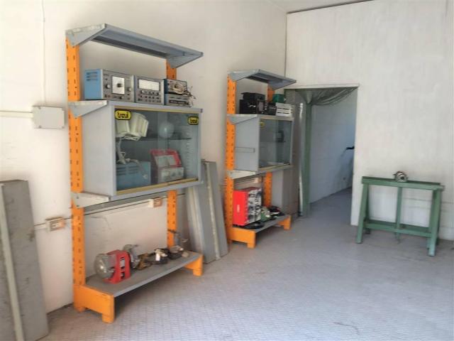 Locale Commerciale in vendita a Unione dei Comuni Circondario dell'Empolese Valdelsa, Lucardo