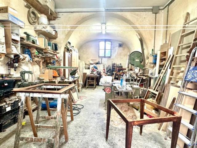 Capannone in vendita a Empoli, Firenze