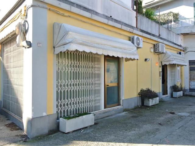 Locale Commerciale in vendita a Montesilvano, Abruzzo