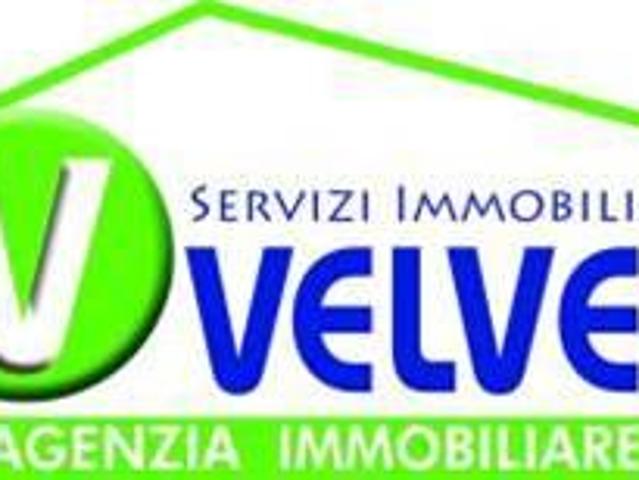 Locale Commerciale in vendita a Unione Comuni Modenesi Area Nord, San Prospero