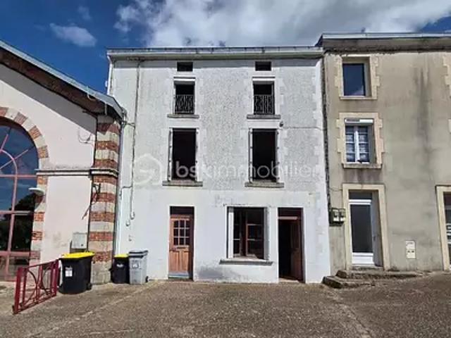 Maison vente à Bressuire, L'absie