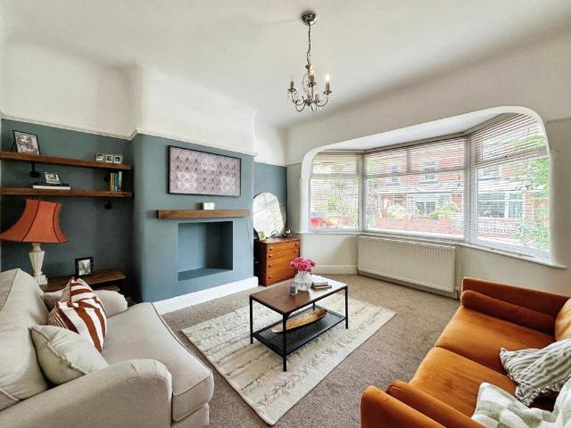 House for rent in Moorside, Salford