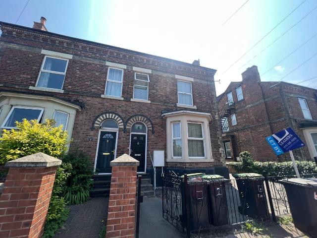 Room for rent in Attenborough, East Midlands