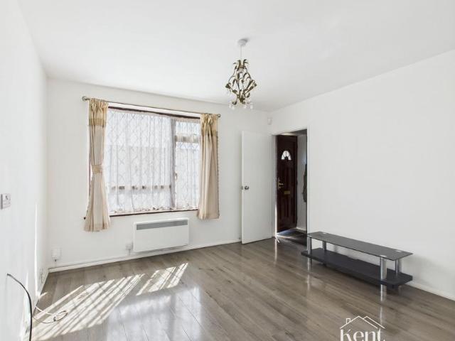 House for rent in Strood