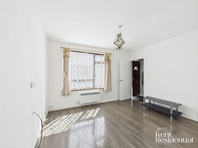 House for rent in Strood