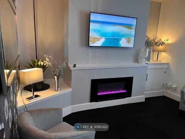 Apartment for rent in Torre, Torquay
