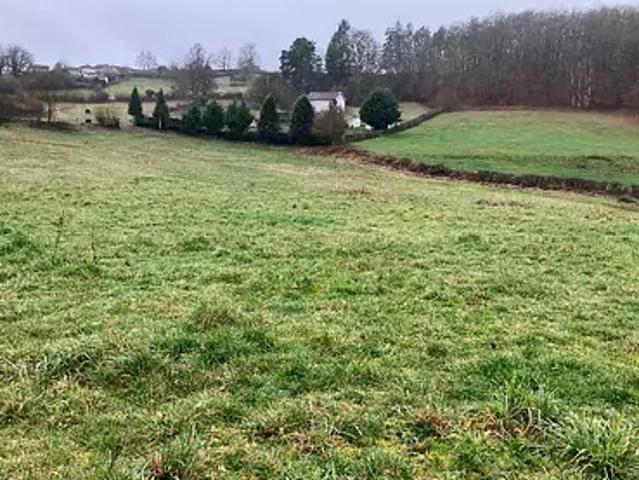 Terrain vente à Lotissement Le Hameau du Rieu, Lacapelle-Viescamp