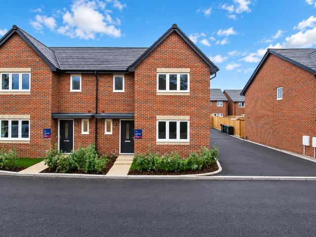 House for rent in Whitehouse, Milton Keynes