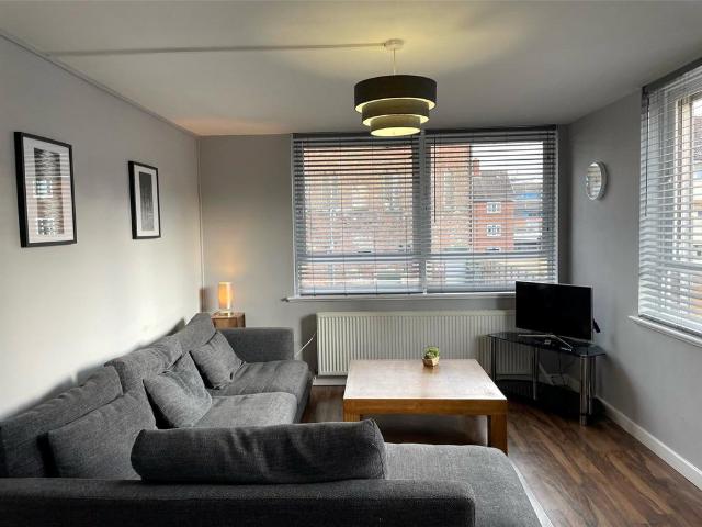 Apartment for rent in Calderstones