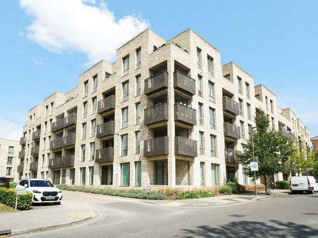 Apartment for rent in Greater London