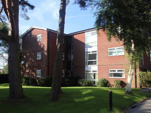 Apartment for rent in Colshaw Farm, Wilmslow