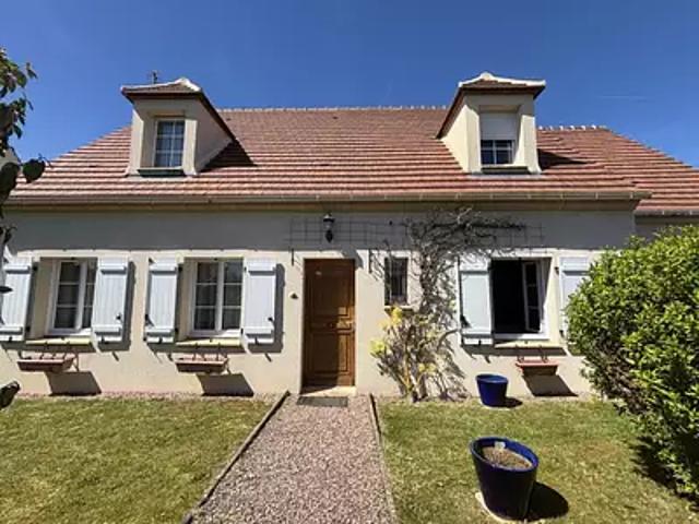 Maison vente à Compiègne, Lachelle