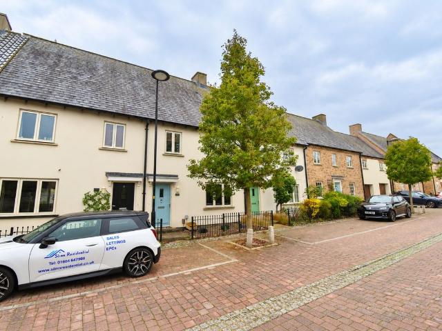 House for rent in St Crispin's, Upton