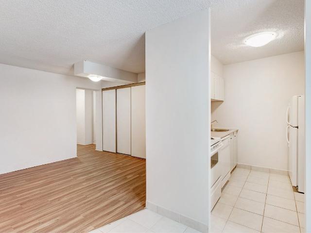 Apartment for rent in St. Leonard's, Quebec