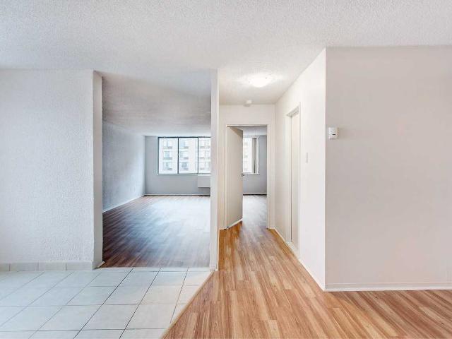 Apartment for rent in St. Leonard's, Quebec
