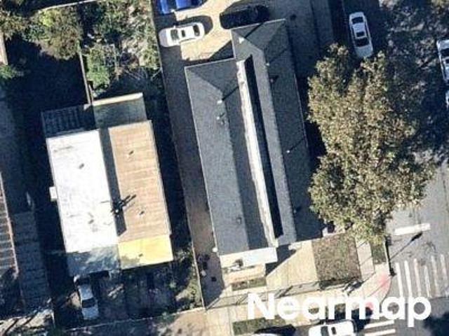 House for sale in The Bronx, Arverne