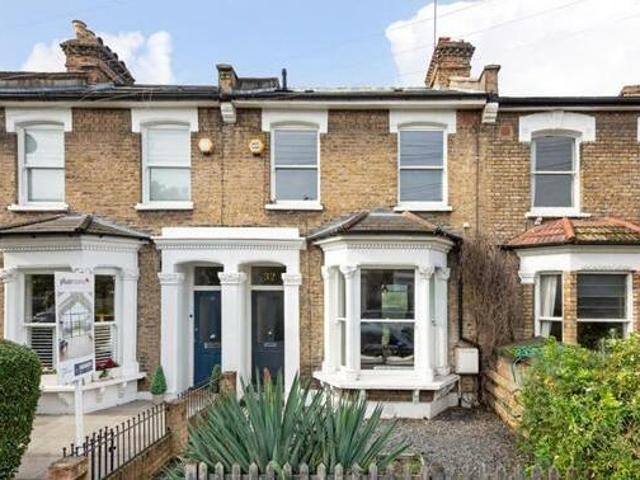 House for sale in Lyons, Greater London