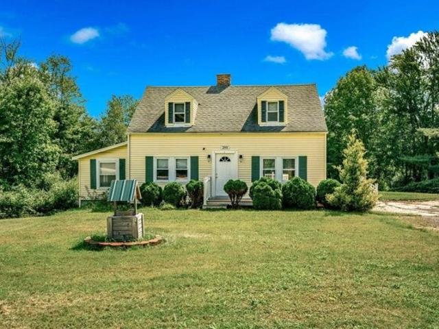 House for sale in New Hampshire
