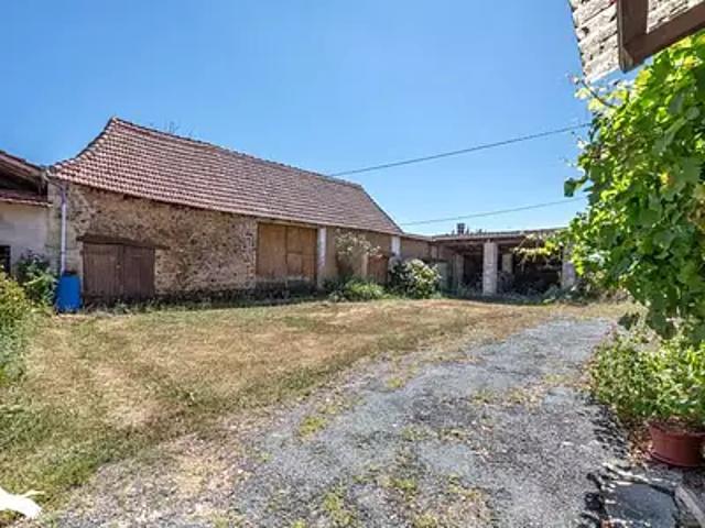 Maison vente à France métropolitaine, Lacropte