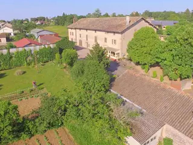 Maison vente à Mâcon, Lacrost
