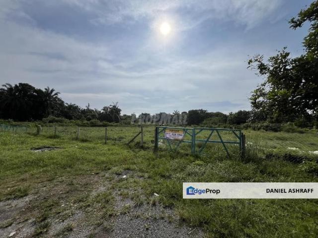 Shop for sale in Kajang, Langat