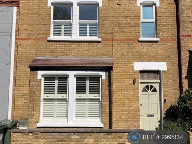 House for rent in West Norwood, Greater London