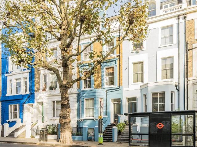 Apartment for rent in North Kensington, Greater London