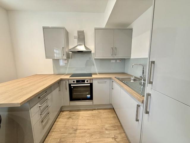 Apartment for rent in North Kensington, Greater London