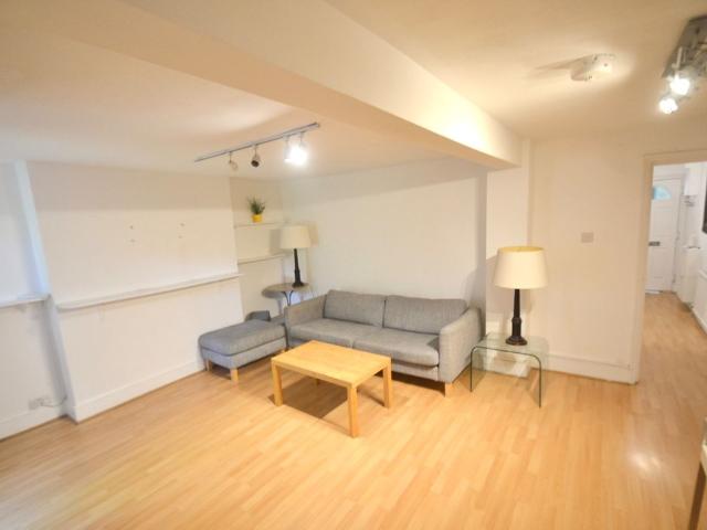 Apartment for rent in Royal Borough of Kensington and Chelsea, Greater London