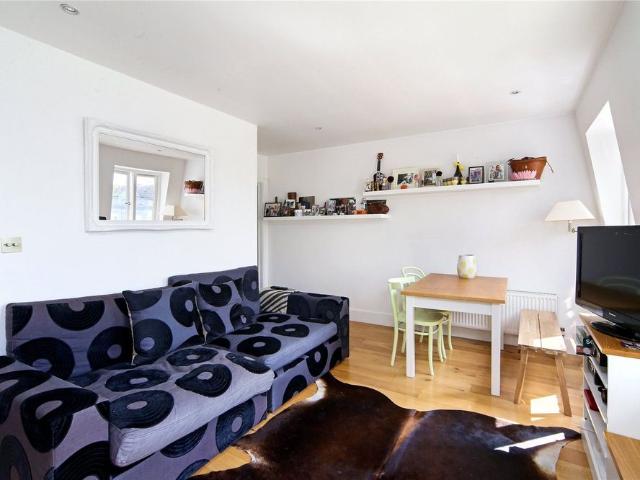 Apartment for rent in Cat Hill, Isle Of Man