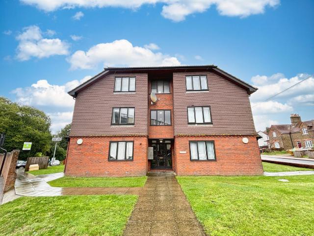 Apartment for rent in Red Hill, Surrey