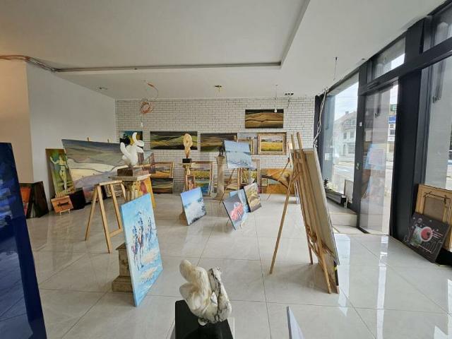 Atelier mieten in Einigen, Zürich