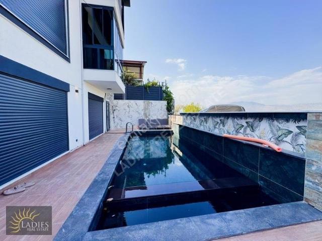 Dalaman, Muğla içerisinde satılık Villa