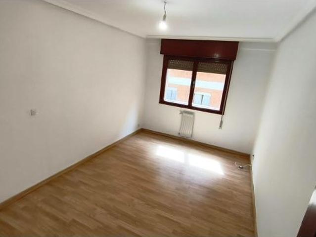 Piso en venta en El Llano, Gijón