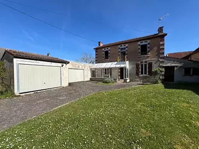 Maison vente à Auxerre, Laduz
