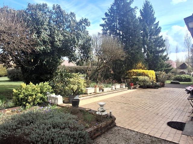 Maison vente à Auxerre, Laduz