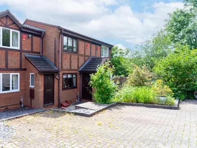 House for rent in Masefield, Turves Green