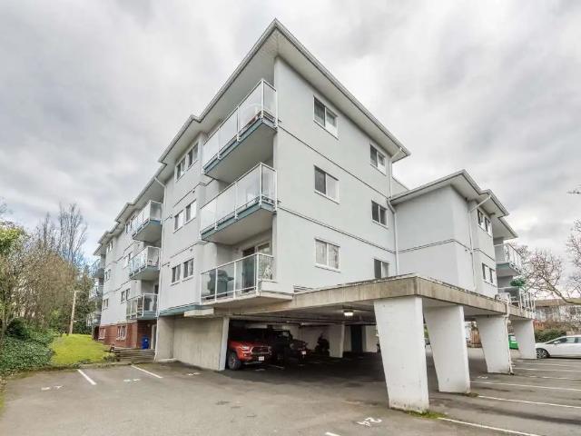 Apartment for rent in Saanich, British Columbia