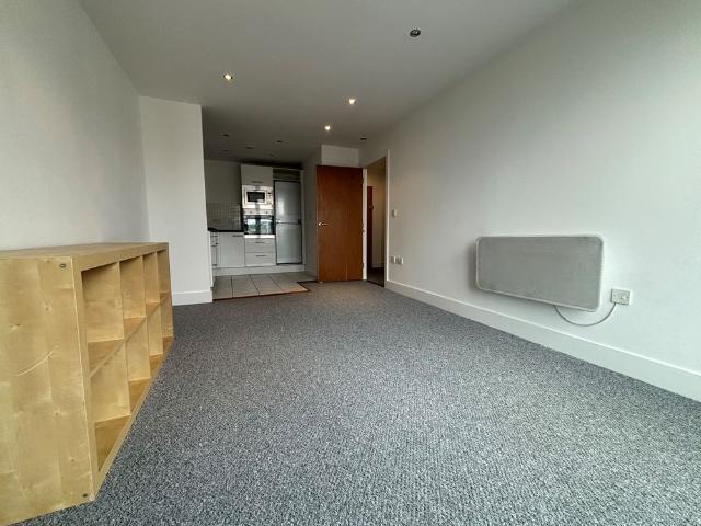 Apartment for rent in Cardiff International Sports Village, Falcon Lodge