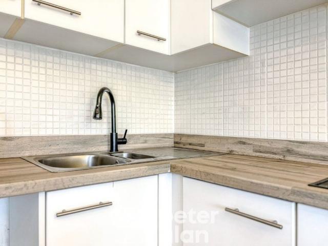 Apartment for rent in Oxenden, The Bridge